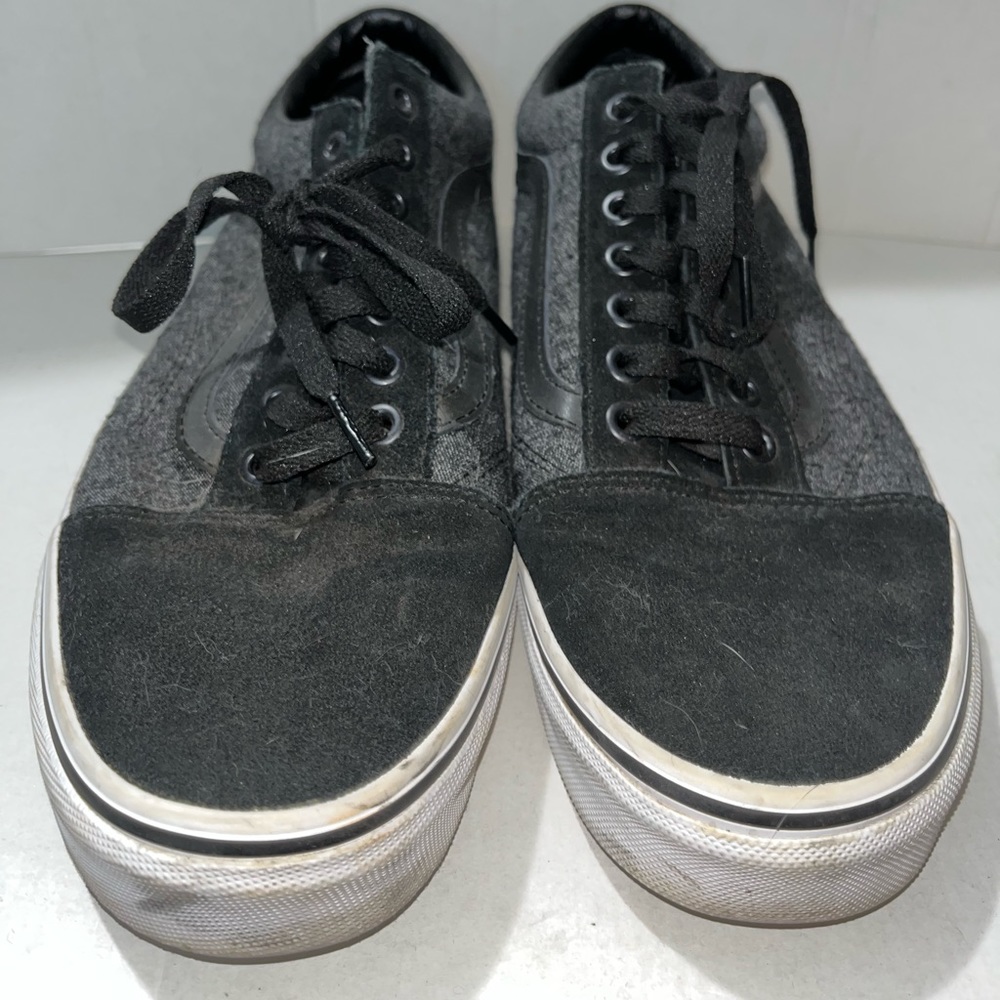 vans old skool Gray And Black mens size 9.5 /women’s 11